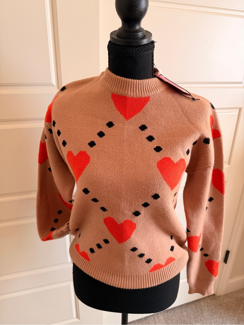 NWT THML Heart Pattern Crewneck Sweater